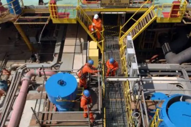 Plataforma do Pré-sal: a maior reserva de petróleo do país terá duas rodadas de leilões em 2017  (Divulgação/Exame)