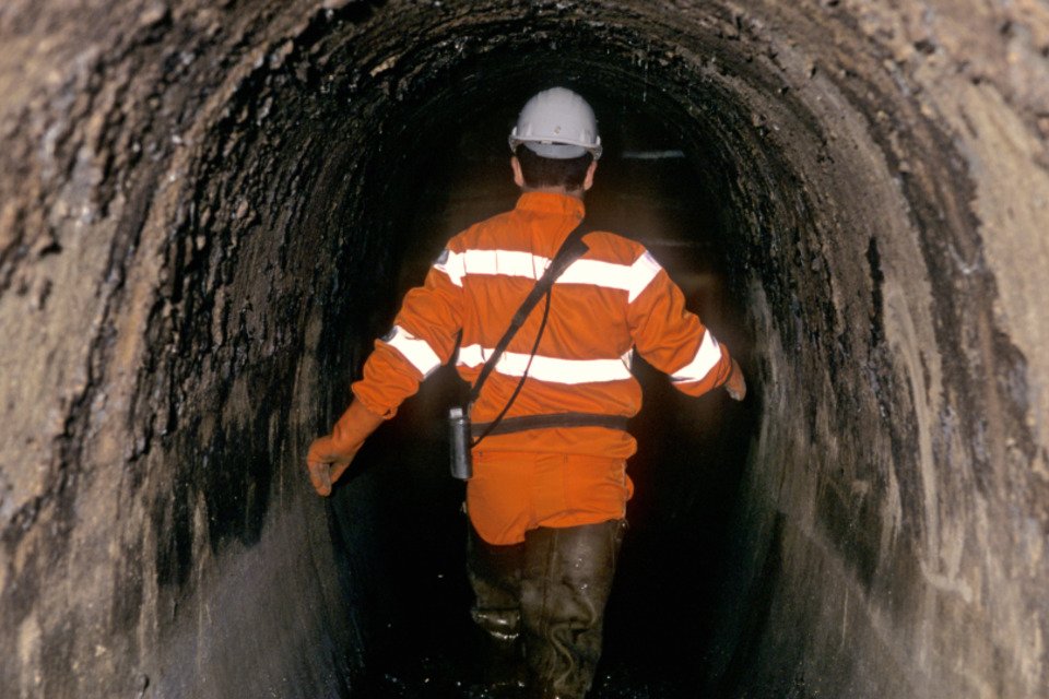 Qual a diferença entre trabalho perigoso e insalubre?