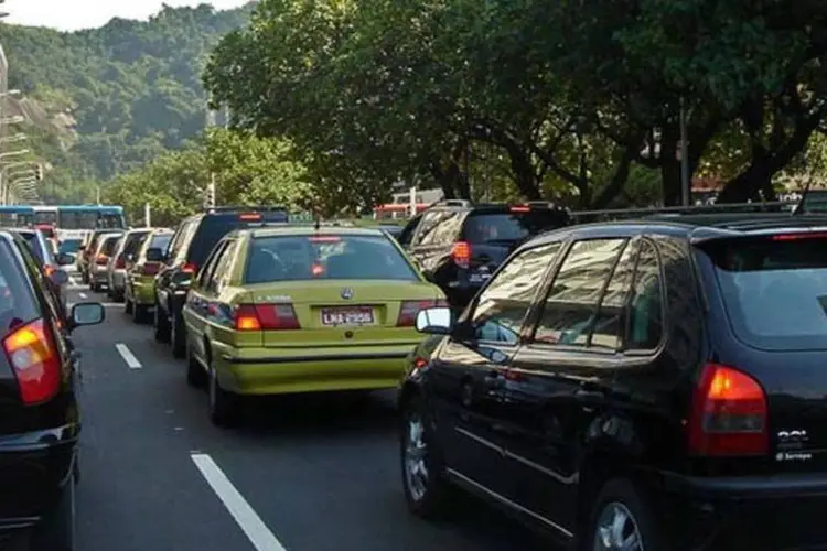 Trânsito no Rio: especialista diz que prefeitura precisa planejar melhor mobilidade urbana (Wikimedia Commons)