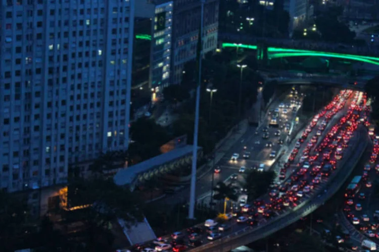 
	Tr&acirc;nsito em S&atilde;o Paulo: atualmente, rod&iacute;zio opera das 7h &agrave;s 10h e das 17h &agrave;s 20h
 (Fernanda Carvalho/ Fotos Públicas)