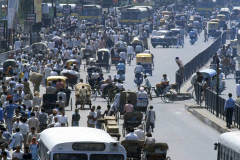Motoristas de Délhi respeitam norma e deixam carro em casa