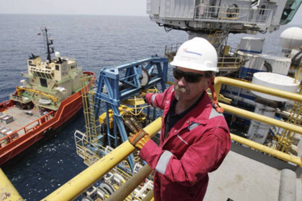Petrobras reclama de paralisação na Transocean no País