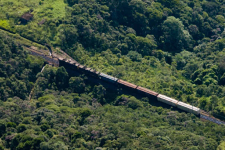 Trem: o consórcio contratado pelo valor de R$ 20,8 milhões terá quase dois anos para propor alternativas de transporte de carga e de passageiros (Getty Images/Getty Images)