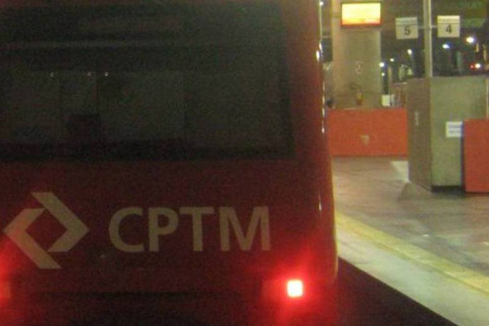 Linha 11-Coral da CPTM volta a funcionar normalmente