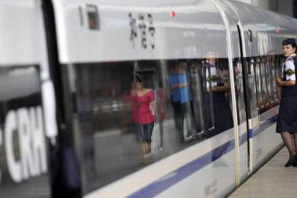 China inaugura trem de alta velocidade entre Pequim-Xangai