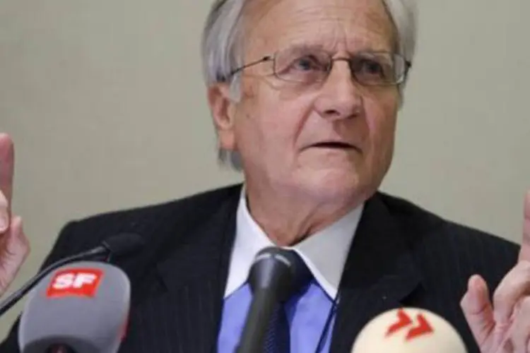 
	Jean-Claude Trichet: Segundo Trichet, membros do BCE n&atilde;o est&atilde;o falando como uma &uacute;nica voz
 (Fabrice Coffrini/AFP)