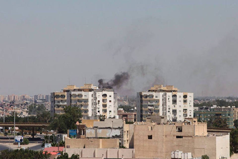 Confrontos em Tripoli matam ao menos 47