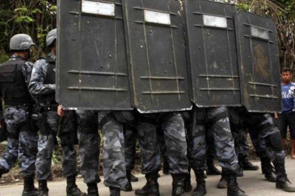 PMs são acusados de repressão durante protesto no Rio
