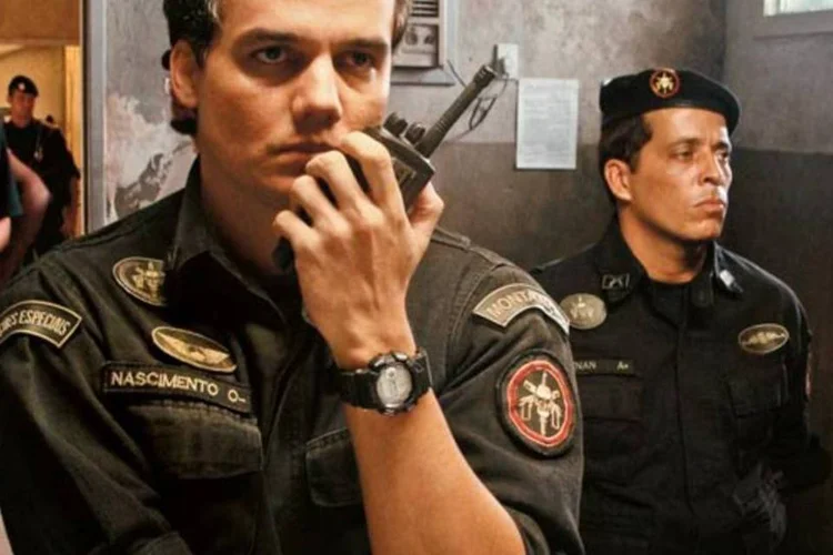 Capitão Nascimento, cena do filme Tropa de Elite 2: a palavra justo não existe no dicionário do personagem (Divulgação)