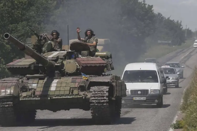 Militares ucranianos: tropas ucranianas forçaram os rebeldes a recuarem para seus principais redutos (Gleb Garanich/Reuters)