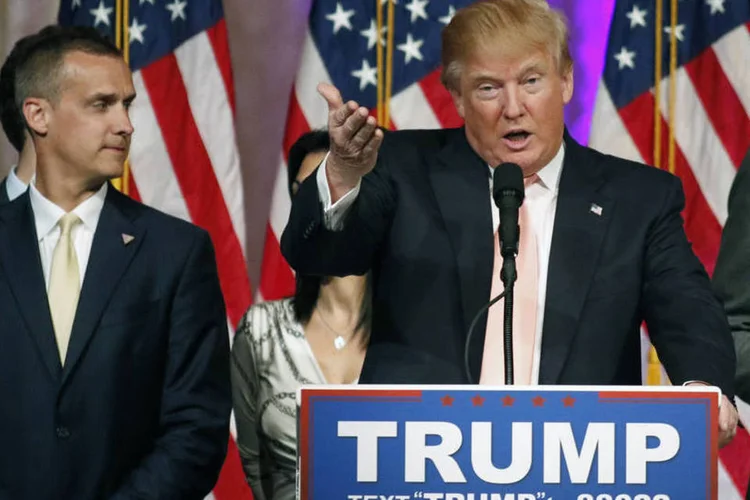 
	Corey Lewandowski e Donald Trump: &quot;As evid&ecirc;ncias n&atilde;o podem provar todos os elementos legais necess&aacute;rios do suposto crime&quot;
 (Joe Skipper / Reuters/Reuters)