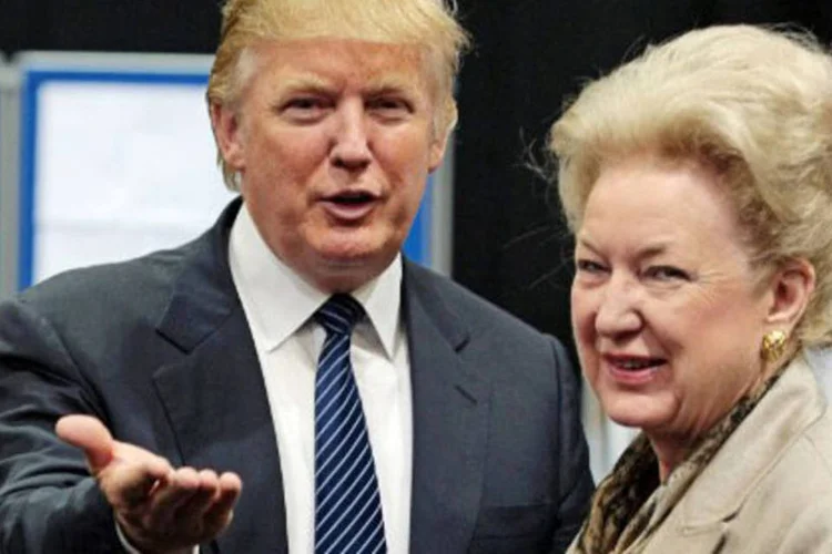
	Trump e sua irm&atilde;: a mensagem era similar a que Eric, filho de Trump, recebeu na quinta-feira, em Nova York
 (Ed Jones / AFP)
