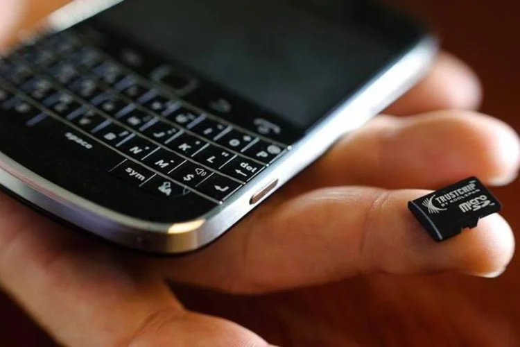 Chip antiespionagem chega ao Brasil: produto é voltado para o mercado empresarial e custa R$ 1,8 mil por ano (R$ 150 mensais) (Divulgação)