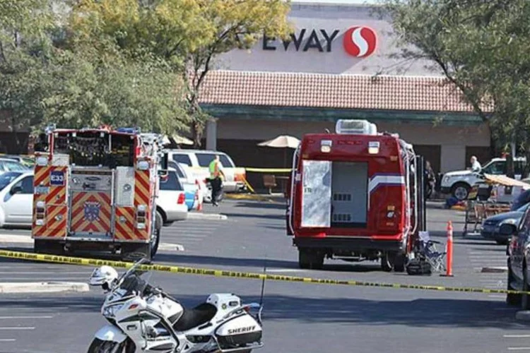 Cena do crime em Tucson: Loughner, que corria o risco de ser condenado à pena de morte em um julgamento, cumprirá pena de prisão perpétua. (Wikimedia Commons)
