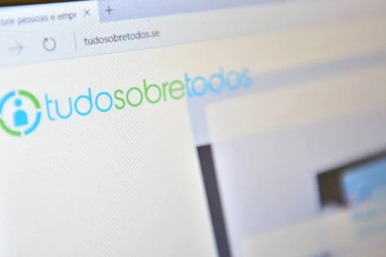 O site Tudo Sobre Todos comercializa na internet informações pessoais de milhares de brasileiros sem o consentimento (Reprodução/Leonardo Veras/Reprodução)