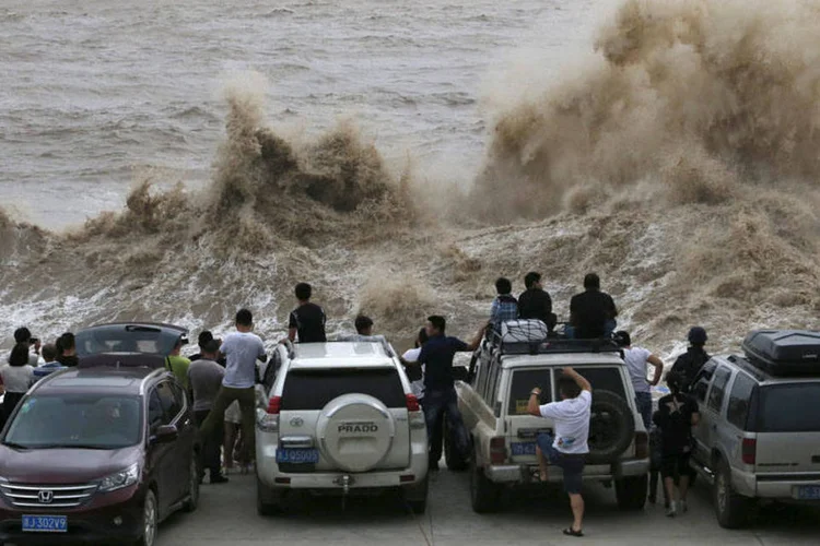 
	Esse pode ser o tuf&atilde;o mais forte a atingir Zhejiang em julho desde a ascens&atilde;o do Partido Comunista ao poder, em 1949, afirmou o Centro Meteorol&oacute;gico Nacional
 (REUTERS/William Hong)
