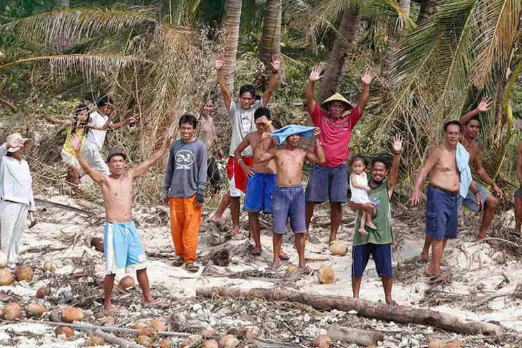 
	Filipinas: oito pessoas permanecem desaparecidas e outras 26 ficaram feridas
 (REUTERS/Erik De Castro)