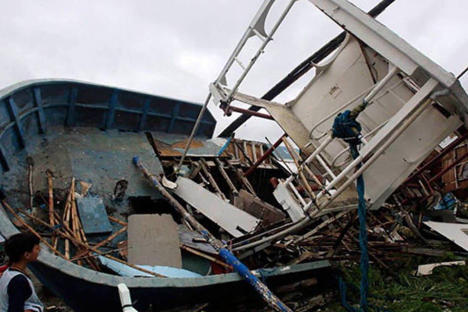 Passagem de tufão deixa ao menos 5 mortos nas Filipinas