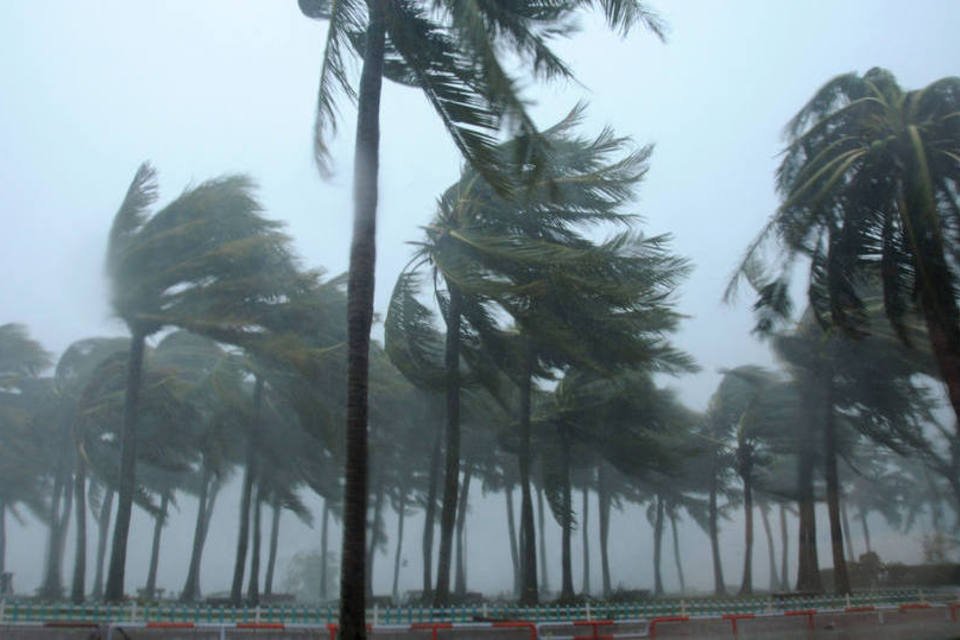 Chega a 11 número de mortos e 223 feridos por tufão na China