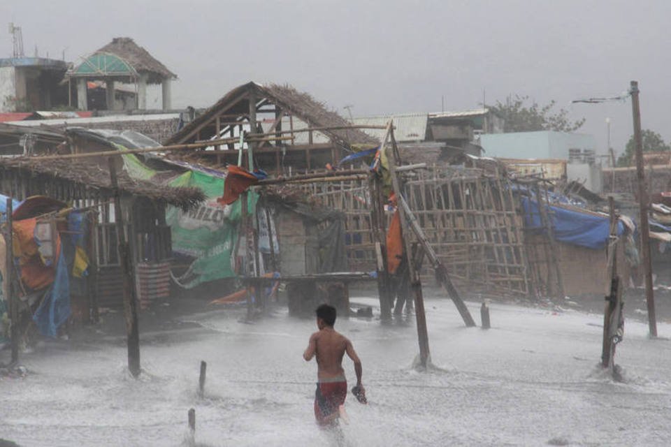 Tufão Melor causou pelo menos oito mortos nas Filipinas