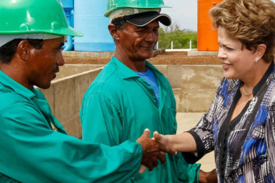 Dilma diz que 2013 será ano do crescimento sustentável
