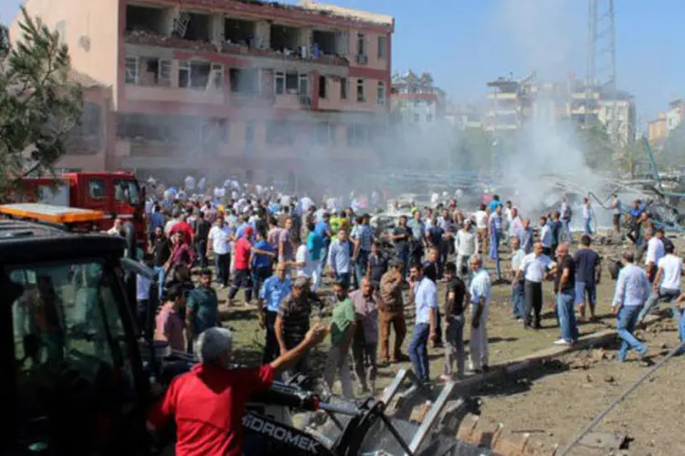 
	Ataques: as for&ccedil;as de seguran&ccedil;a turcas sofrem ataques quase di&aacute;rios do PKK
 (Kamilcan Kilic/Ihlas News Agency/Reuters)