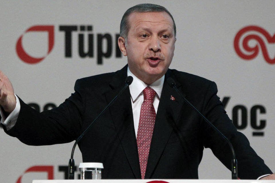Turquia jamais aceitará reduto curdo, diz Erdogan