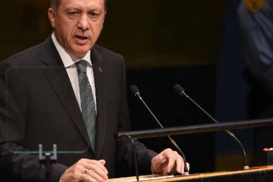 Erdogan critica que coalizão se centre apenas em Kobane