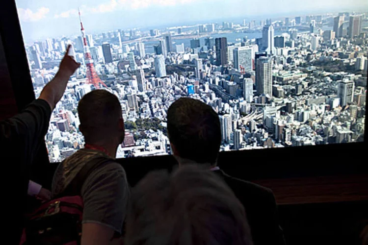 Televisão 8K em exposição na feira de tecnologia CES (Daniel Acker/Bloomberg/Bloomberg)