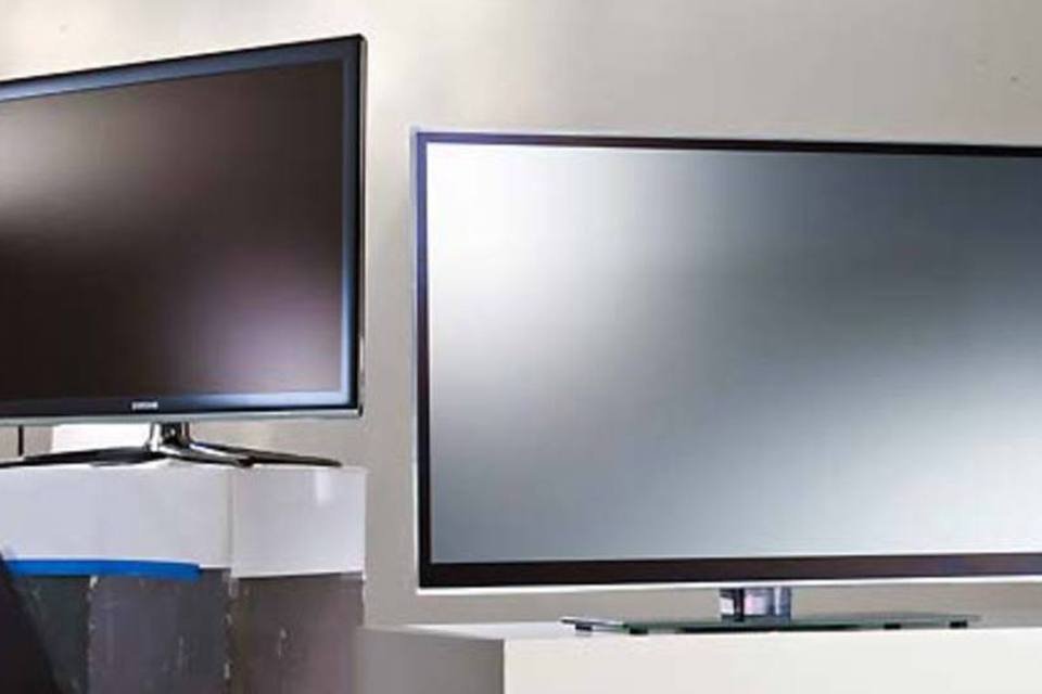 Modelos de TV 3D: vendas de telas finas vão bater a de TVs de tubo em 2010 (DULLA/Alfa)