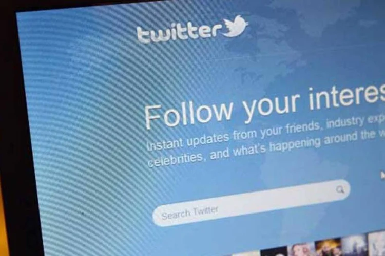 Resistir ao impulso de acessar o Twitter, por exemplo, é mais difícil que controlar a vontade de fumar, diz pesquisa (Getty Images)