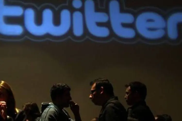 "Twitter não é uma rede social. Estamos muito mais para uma rede de informações ou uma fonte de notícias", diz Stone, fundador do site