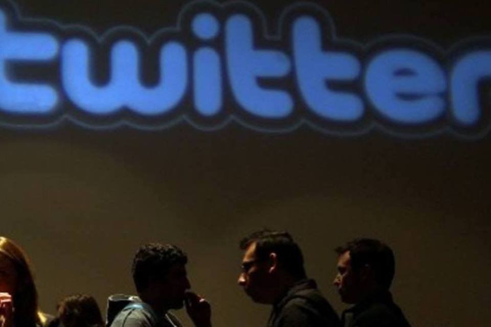 Twitter vai consultar seguidores para vender anúncios