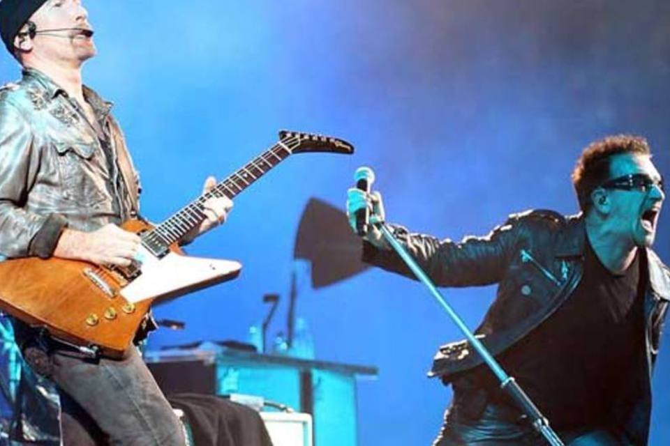 
	The Edge e Bono Vox: ningu&eacute;m confirma, mas h&aacute; indicios de que o U2 estar&aacute; no evento da Apple
 (Mark Metcalfe/Getty Images)