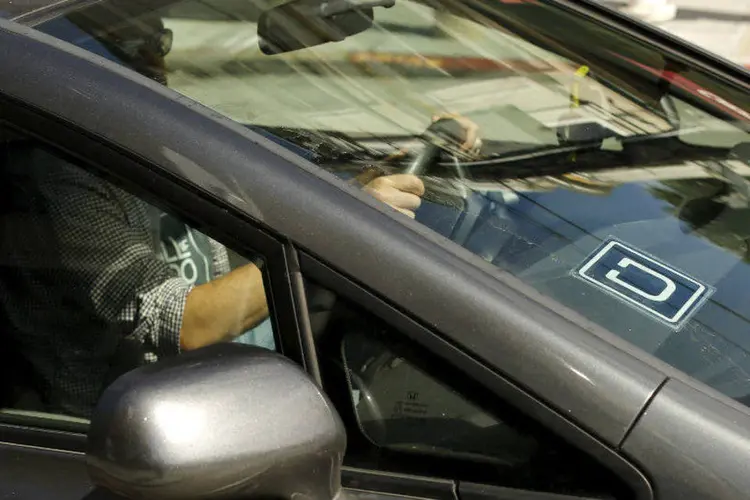 
	Logo do Uber em carro em San Francisco, Calif&oacute;rnia
 (Robert Galbraith/Reuters)