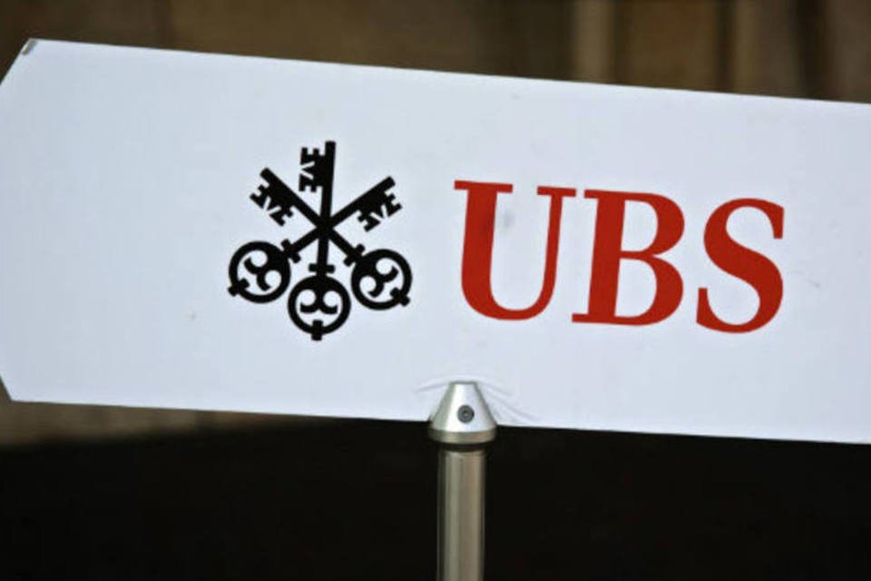 UBS lucra 577 milhões de francos suíços no 3º trimestre