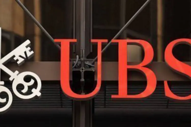 O UBS informou que sua divisão de administração de bens atraiu dinheiro novo (Ben Stansall/AFP)