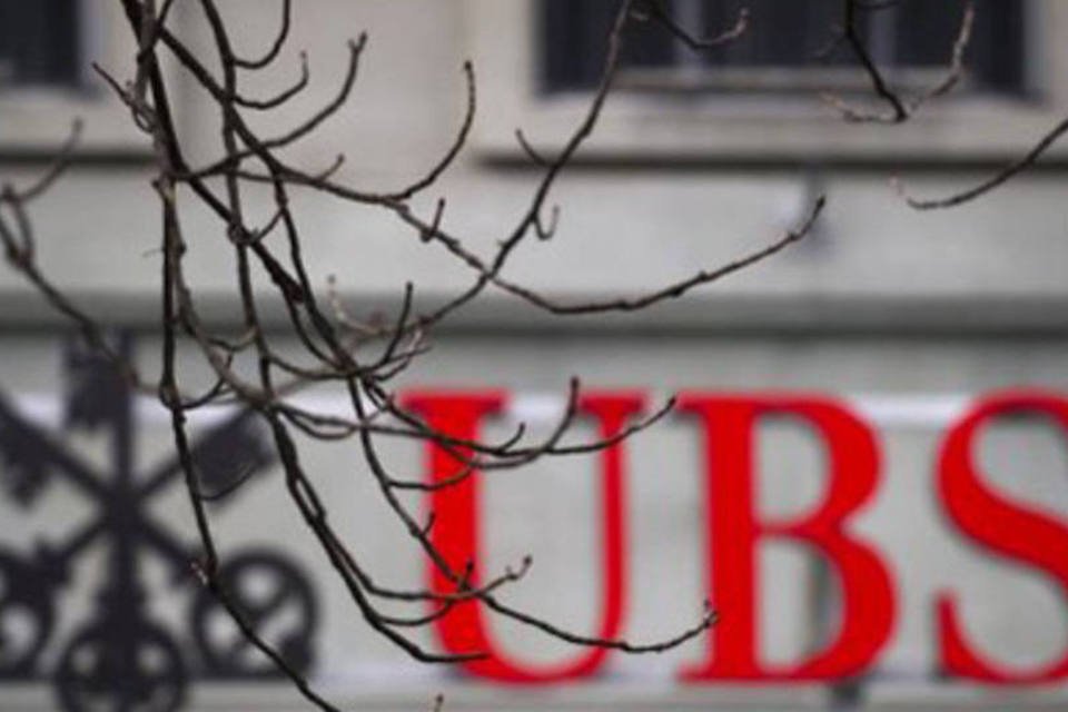 Lucro do UBS cai a 827 milhões de francos suíços no 3º trimestre
