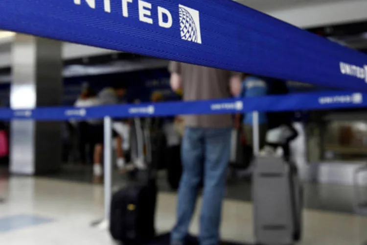 
	United Continental Holdings: controladora da United Airlines teve lucro de 298 milh&otilde;es de d&oacute;lares no quarto trimestre, ou 0,78 d&oacute;lar por a&ccedil;&atilde;o
 (Bloomberg)