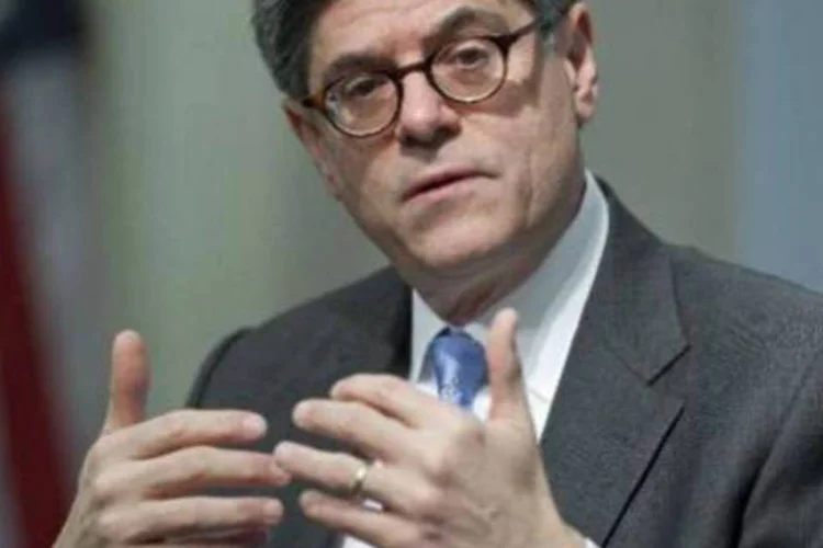
	Secret&aacute;rio do Tesouro americano, Jack Lew:&nbsp;Lew tamb&eacute;m manifestou a Siluanov sua preocupa&ccedil;&atilde;o com as not&iacute;cias de que o governo russo estaria discutindo um acordo de &quot;petr&oacute;leo por alimentos&quot; com o Ir&atilde;
 (AFP/Arquivos)