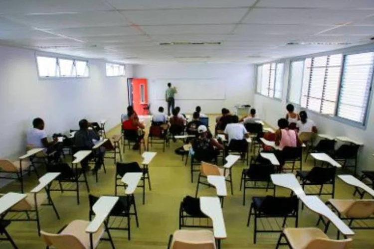 Fraudes desviava R$ 43 milhões de recursos do governo federal que eram destinados à educação. (.)