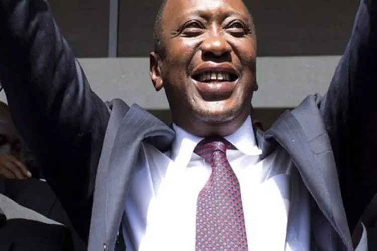 
	Uhuru Kenyatta: vit&oacute;ria nas elei&ccedil;&otilde;es presidenciais de 4 de mar&ccedil;o confirmada
 (Reuters)