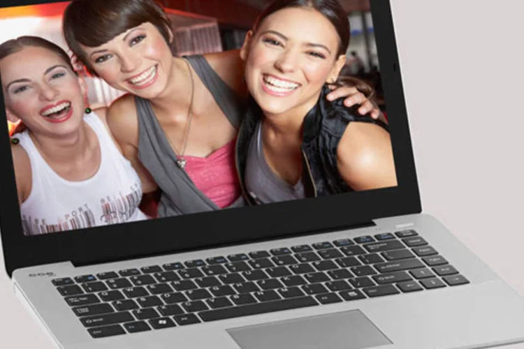 Ultrabook F7 (CCE)
