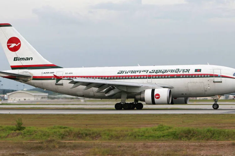 Avião: soldados de Bangladesh chegaram a tomar posição dentro do Aeroporto Internacional Shah Ananta (Wikimedia commons/Divulgação)