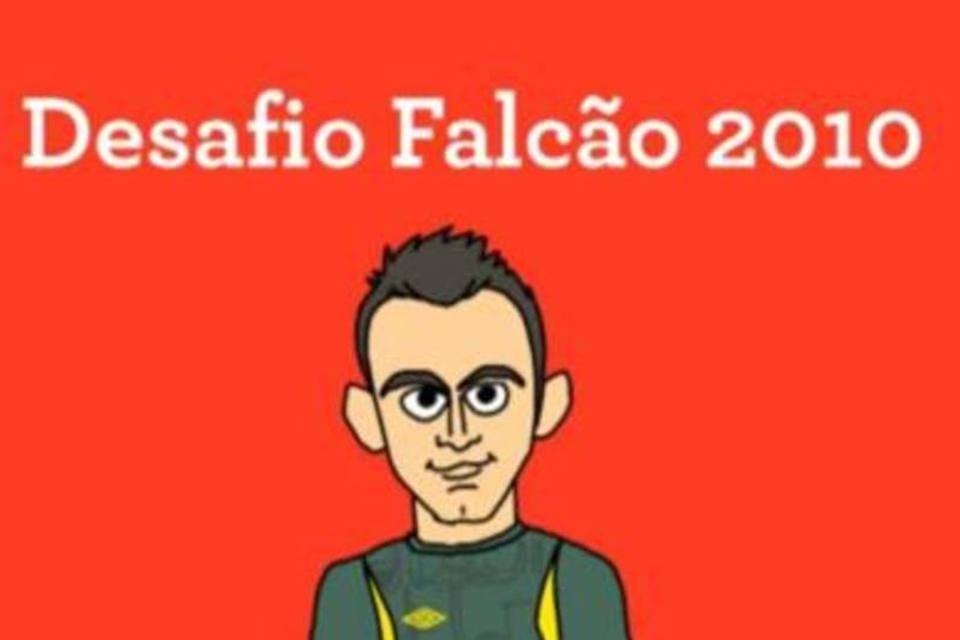 Umbro desafia internauta a fazer gol como Falcão