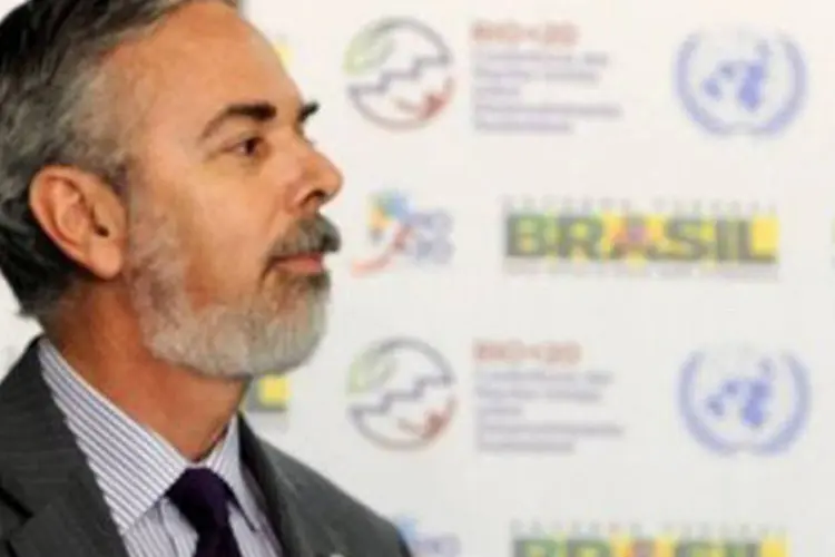 
	O chanceler brasileiro Antonio Patriota:&nbsp;&quot;Quanto &agrave; OMC, n&oacute;s devemos aproveitar a oportunidade para eleger um diretor geral que venha de um pa&iacute;s em desenvolvimento&quot;, afirmou.
 (Evaristo Sa/AFP)