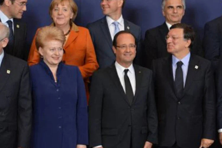
	Encontro de dirigentes europeus: a possibilidade de acordo &eacute; considerada dif&iacute;cil por especialistas, pois o bloco est&aacute; dividido entre os que defendem a austeridade e os que s&atilde;o contra
 (Eric Feferberg/AFP)