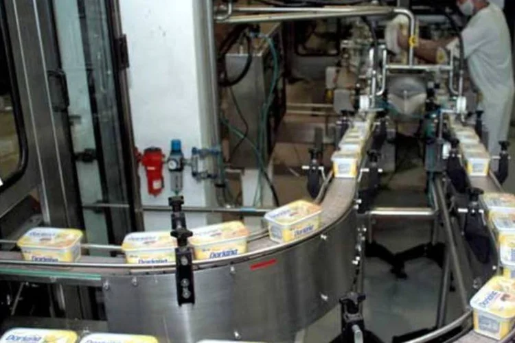 Linha da Produção da Unilever, em fábrica no Brasil: empresa registrou alta no lucro operacional e nas margens (Divulgação/Unilever)