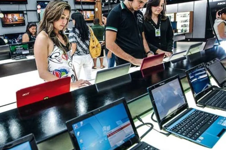 Clientes no Unique Shopping: o PIB per capita de Parauapebas é três vezes o de São Paulo  (Cristiano Mariz/EXAME)