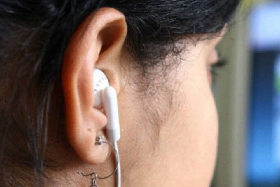 Mais de 1,1 bilhão de jovens podem sofrer perdas de audição